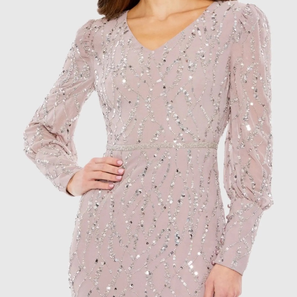 Mac Duggal NWT STYLE #10767 Violet Size 20 LS BEADED FIT FLARE MSRP $498